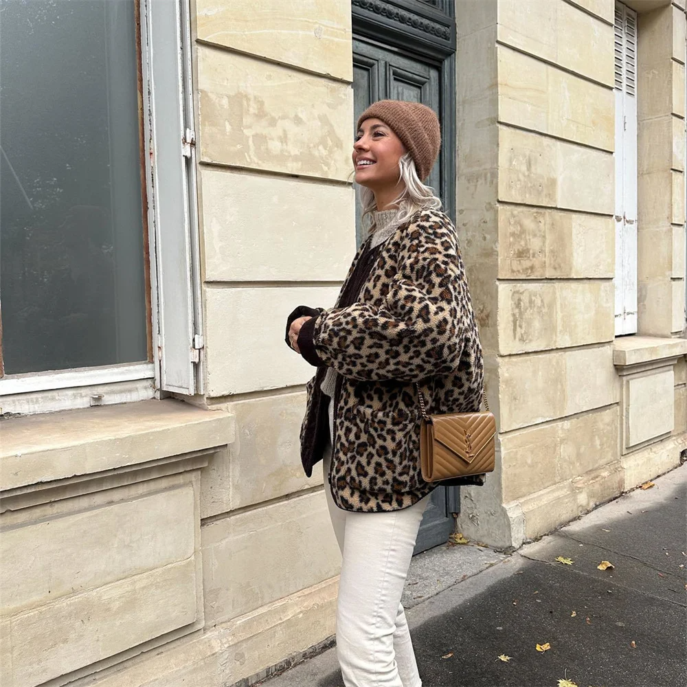 Octavia - Leopard Print O-Neck Coat