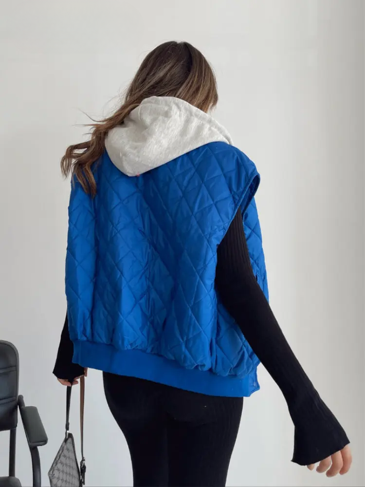 Chloé - Gilet à capuche matelassé élégant