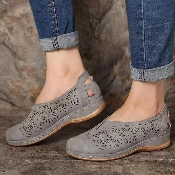 Eliza - Women's shoes with elastic holes