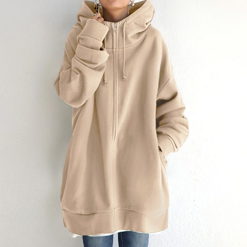 Cozy winter sweater with hood in oversized size - Cassandra