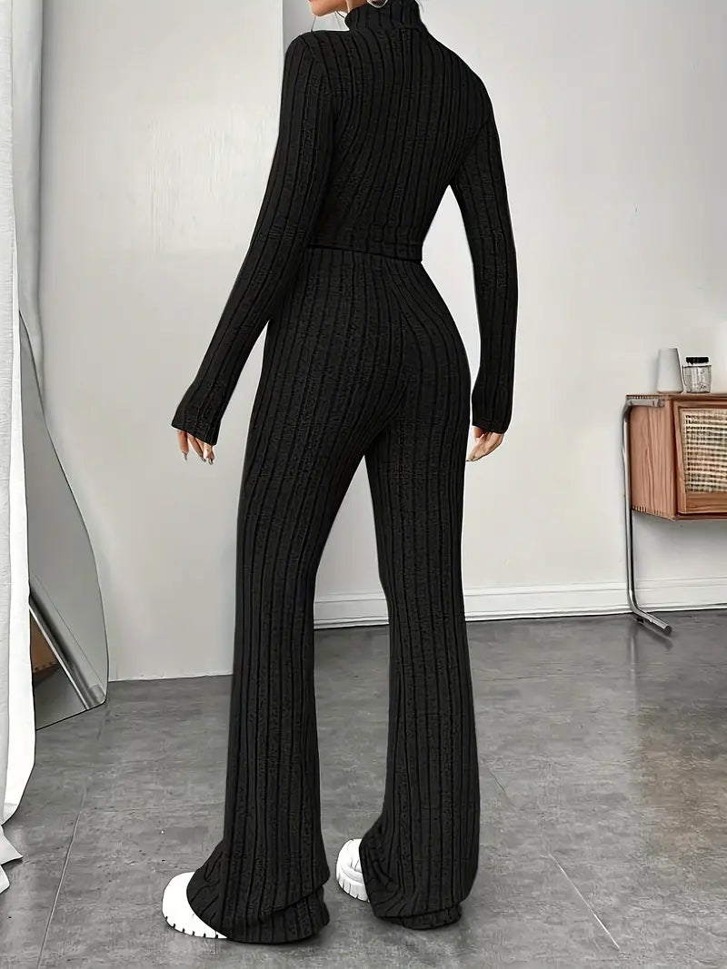 Mabel - Two-piece set with knitted long sleeve top and pants