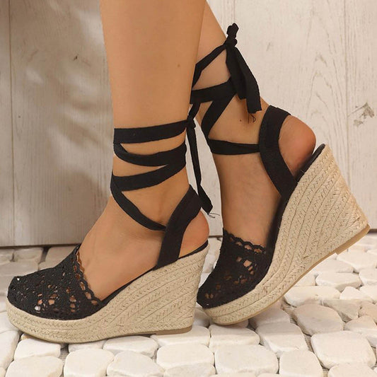 Elizabeth - Sandalen met sleehak