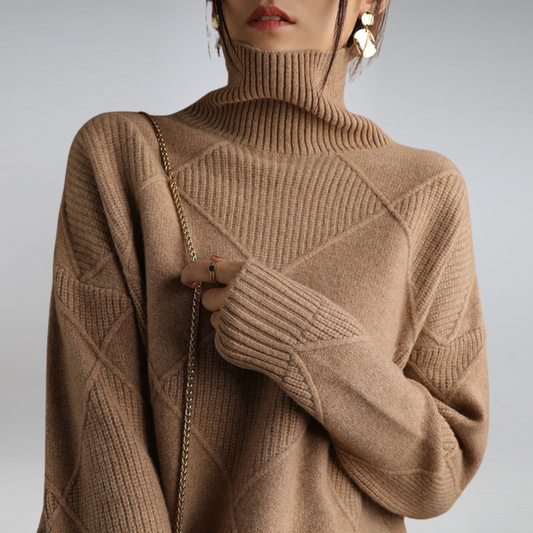 Cozy cashmere turtleneck for women