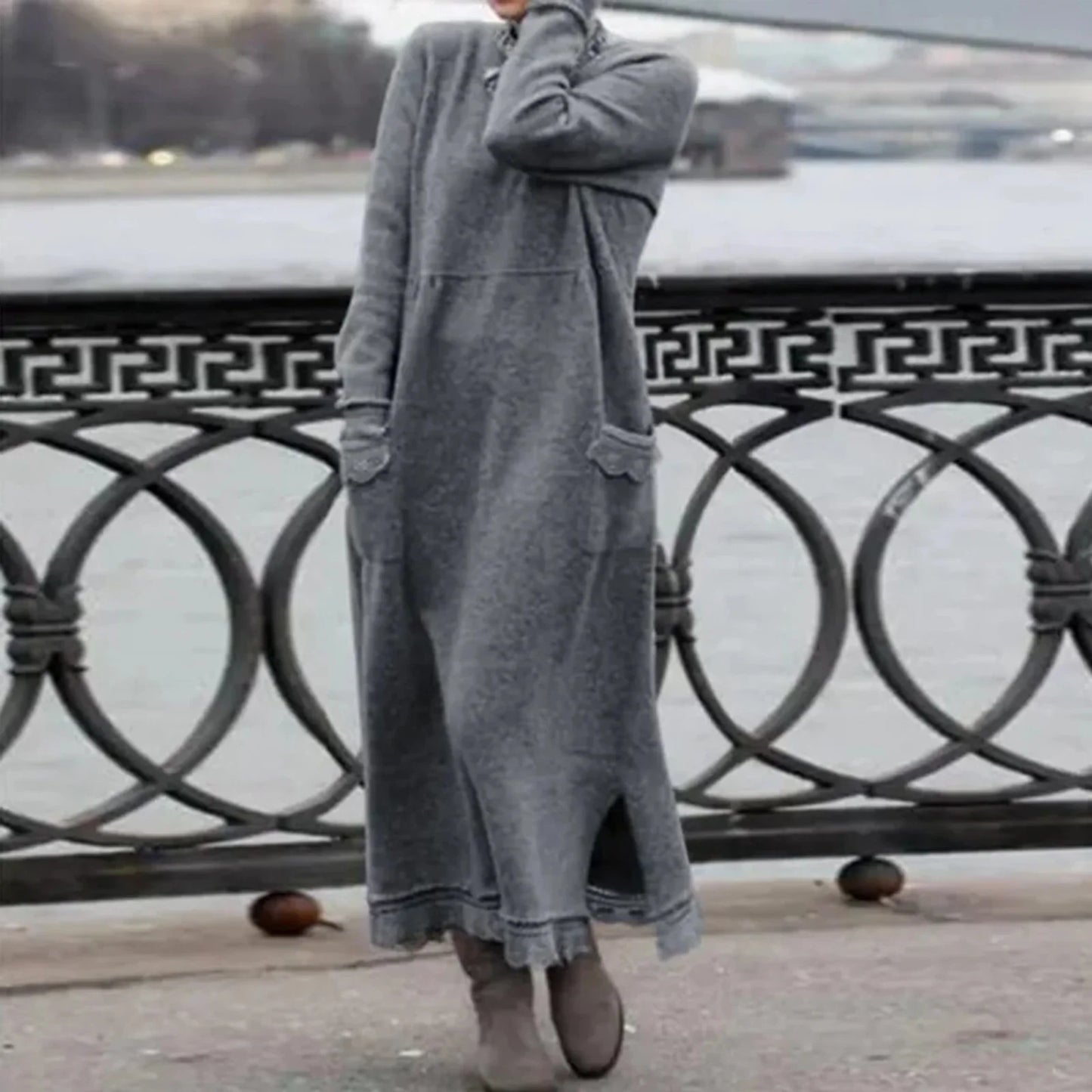 Penelope - Round Neck Long Sleeve Winter Dress