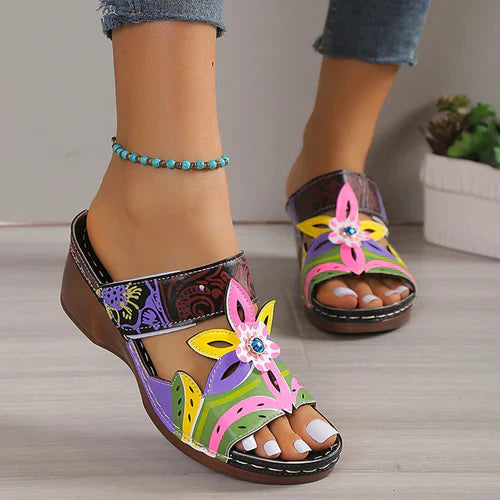 Cordelia - Colorful summer sandals