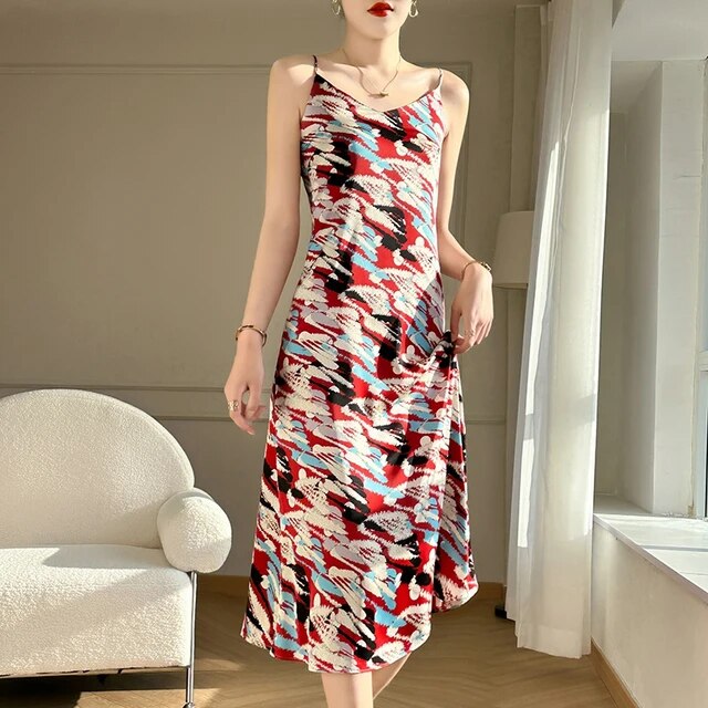 Dorothy - Elegant dress with print