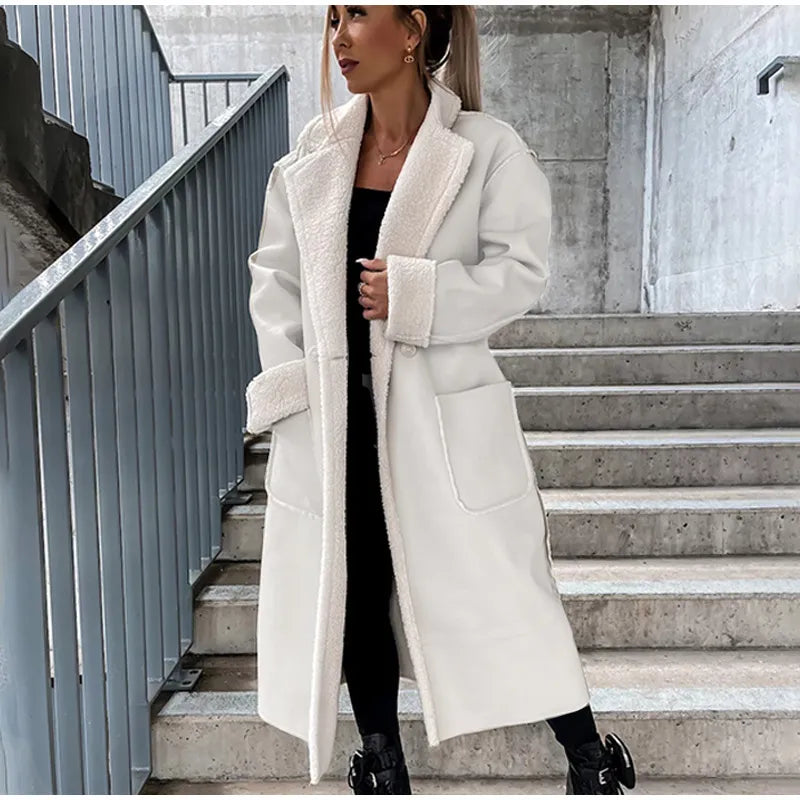 Manteau long en cuir avec fourrure