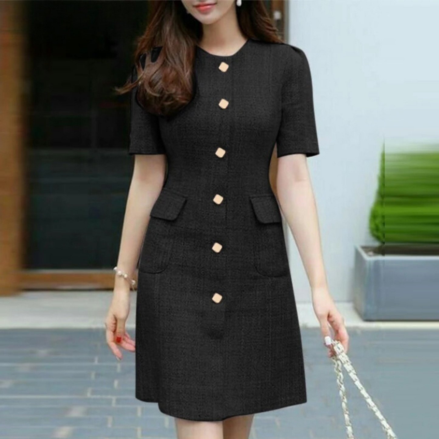 Ruth - Elegant ladies dress with short sleeves