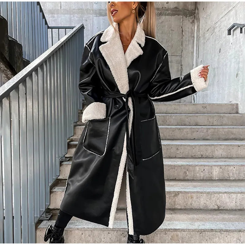 Manteau long en cuir avec fourrure