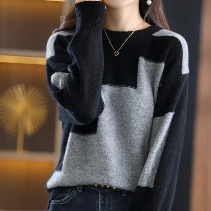 Clara - Long Sleeve Women's Sweater