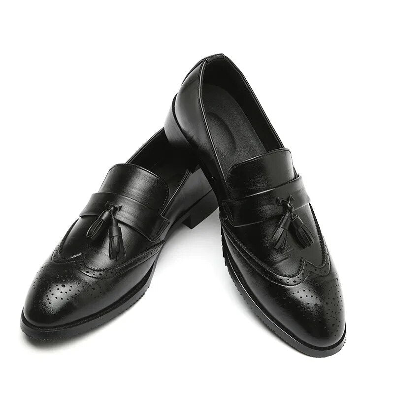 Orthopedische klassieke herenbrogues met kwastjes- Nero