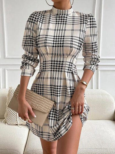 Florette - Checked dress with round neckline