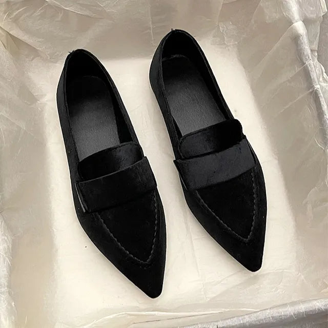 Reese - Elegant Pointed Shoes