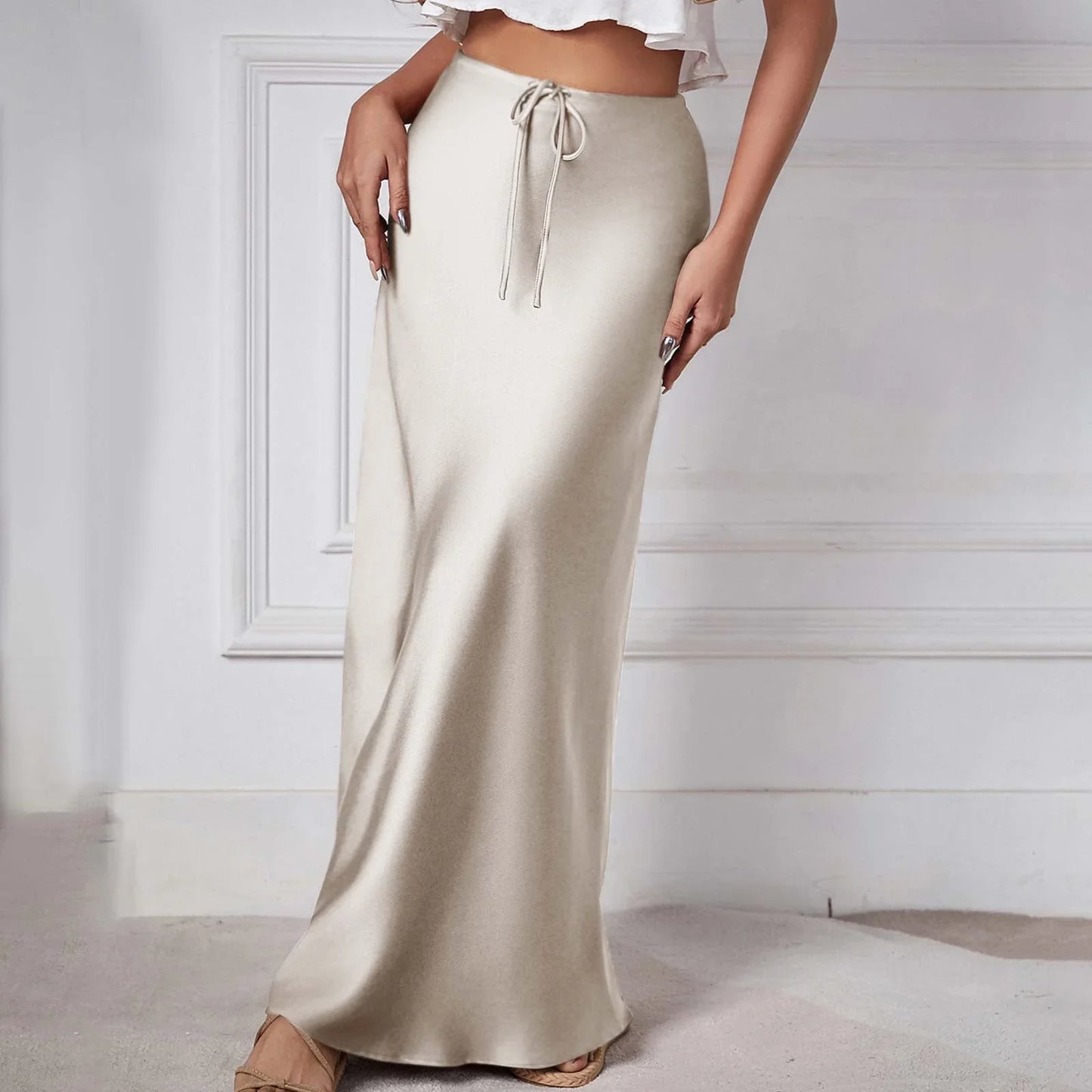 Camille - High Waist Satin Röcke with Lace-Up Closure