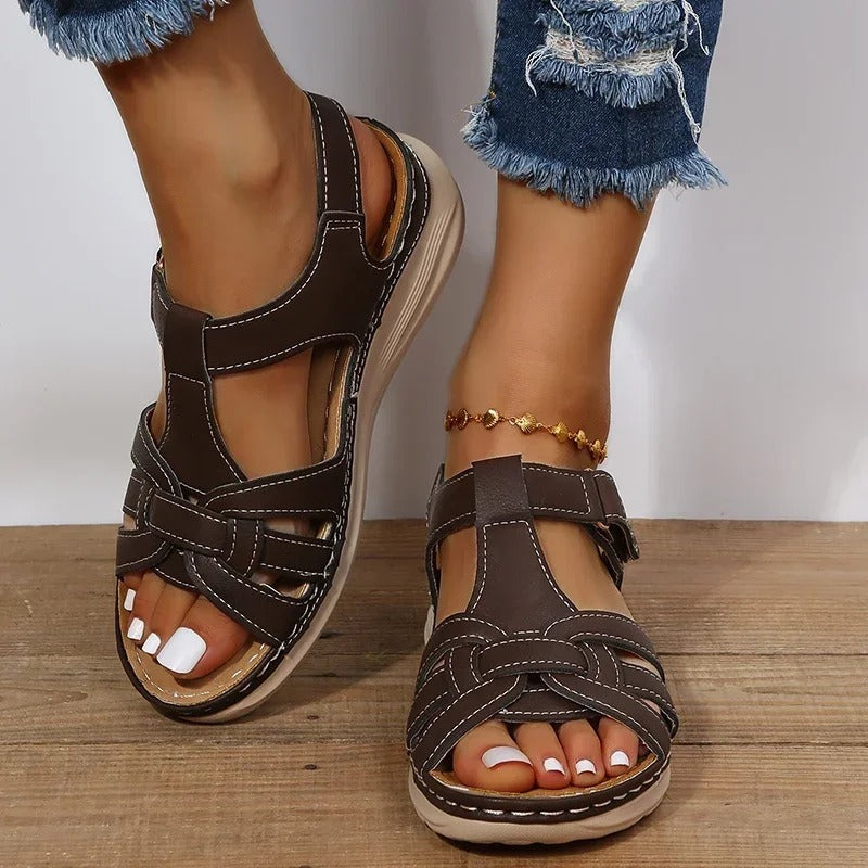 Iris - Orthopedic leather sandals 