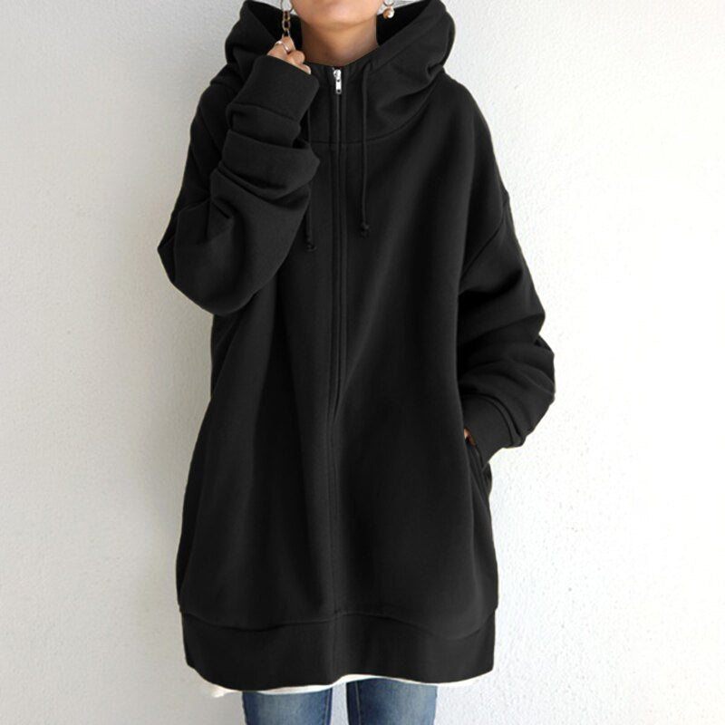 Cozy winter sweater with hood in oversized size - Cassandra