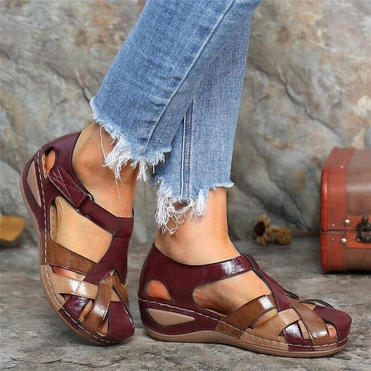 Orthopedic sandals for women