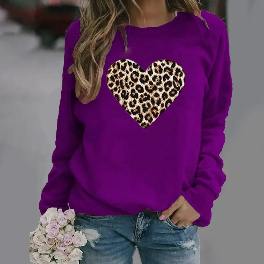 Jean - Women's round neck sweater with animal motifs