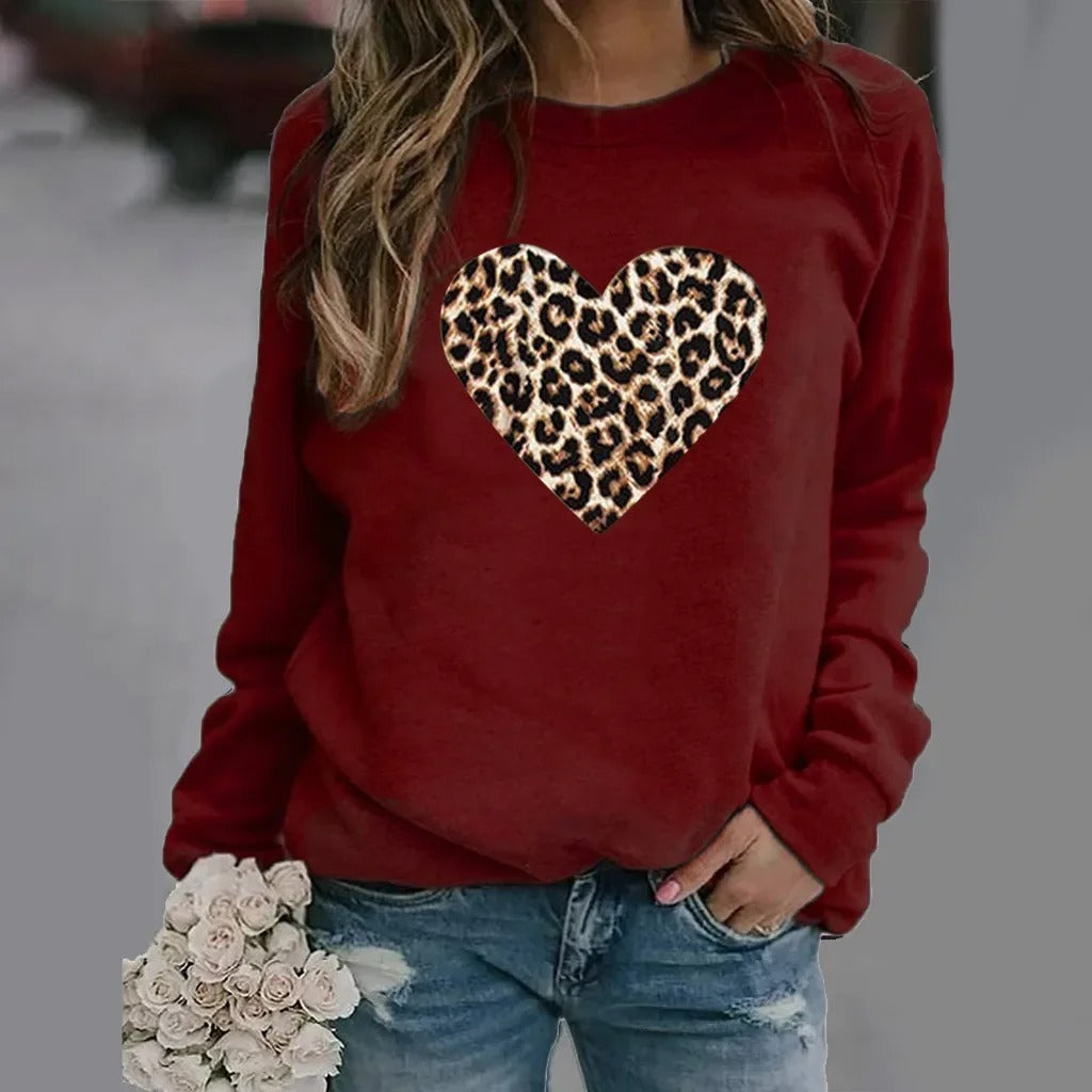 Jean - Women's round neck sweater with animal motifs