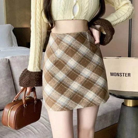 Edith - Vintage Style Checked Wool Mini Skirt