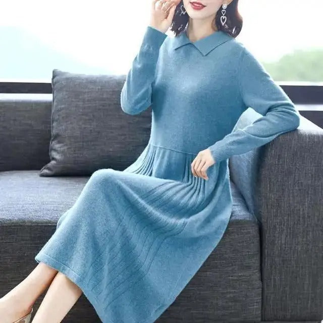 Ruth - Knitted dress with long sleeves