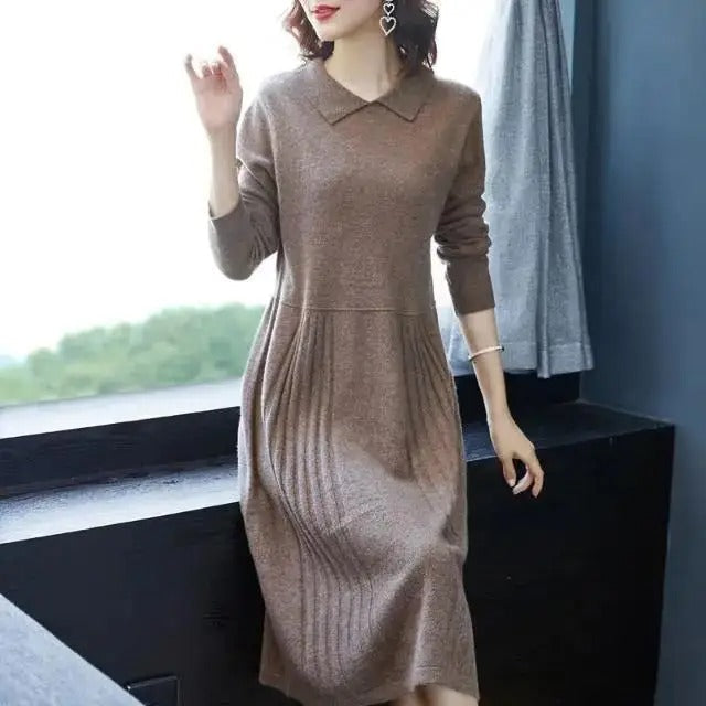 Ruth - Knitted dress with long sleeves