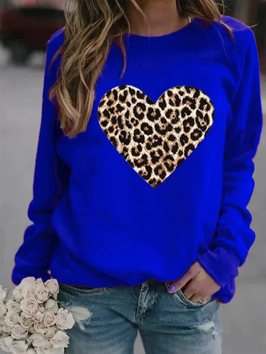 Jean - Women's round neck sweater with animal motifs