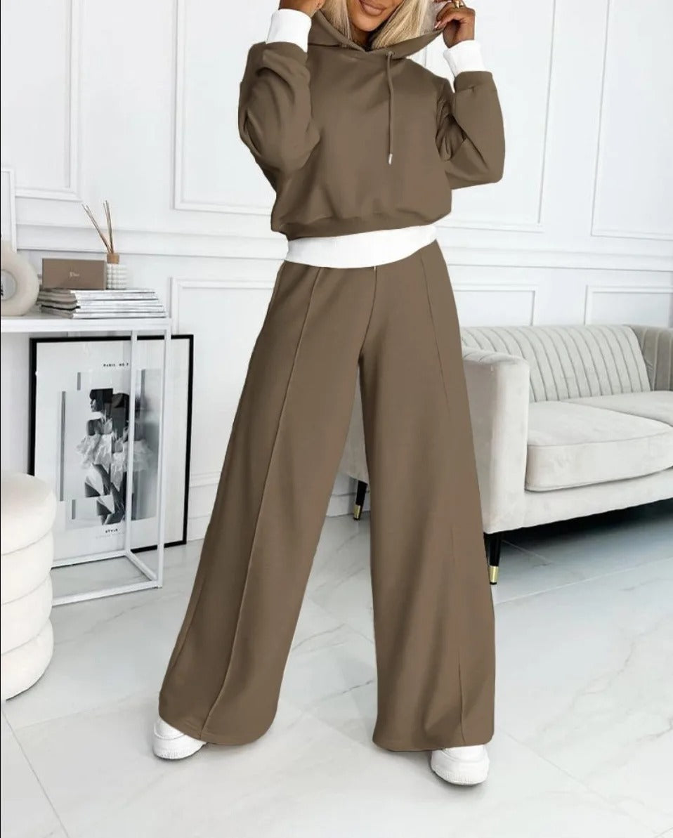 Athena - Two-piece long sleeve top and drawstring pants