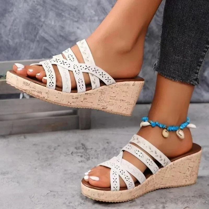 Helena - vintage style sandals