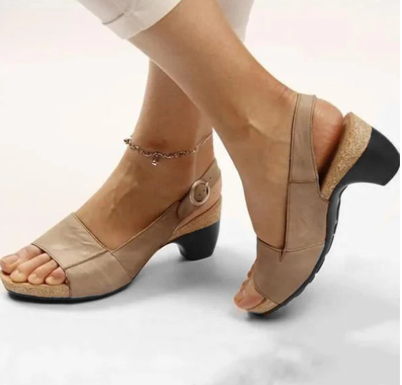 Aprilyn - Comfortable, elegant shoes with a low, thick heel