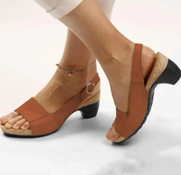 Aprilyn - Comfortable, elegant shoes with a low, thick heel