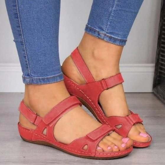 Phoebe - Comfortable sandals