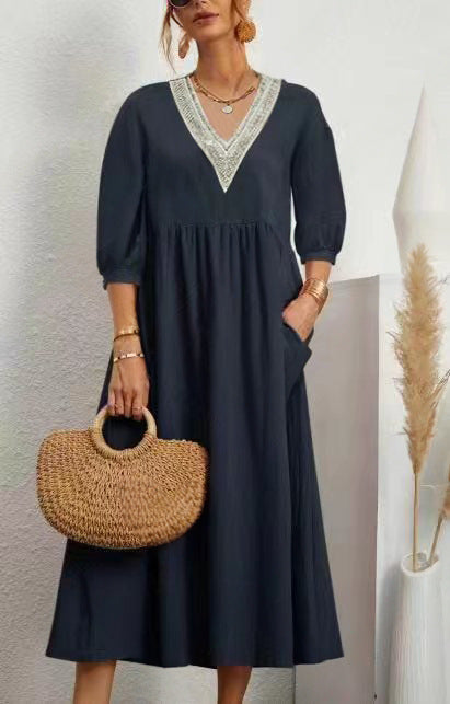 Maggie - Cotton and linen dress with V-neck, loose sleeves and lace