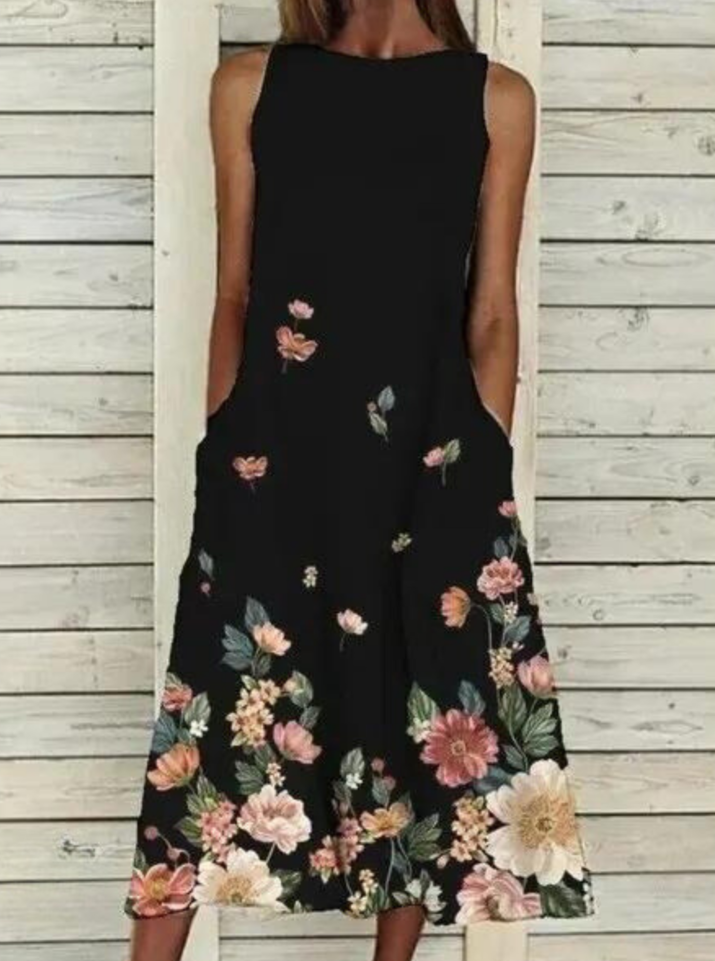 Olivia - Elegant dress with floral pattern