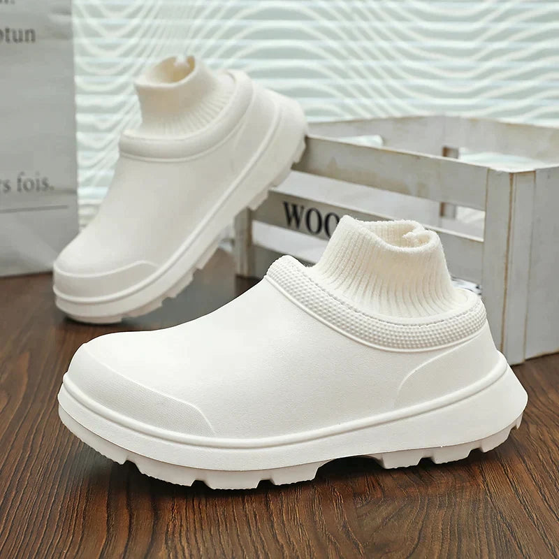 Sally - Non-slip, waterproof shoes