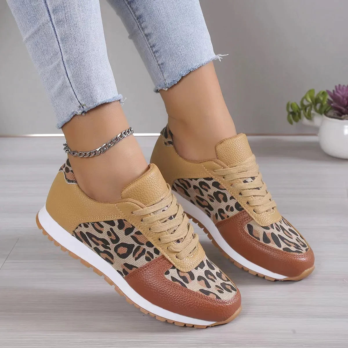 Charlotte - Casual shoes for women